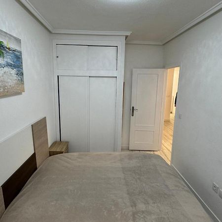 Playa Del Cura Apartment With 2 Bedrooms Торевьиа Экстерьер фото