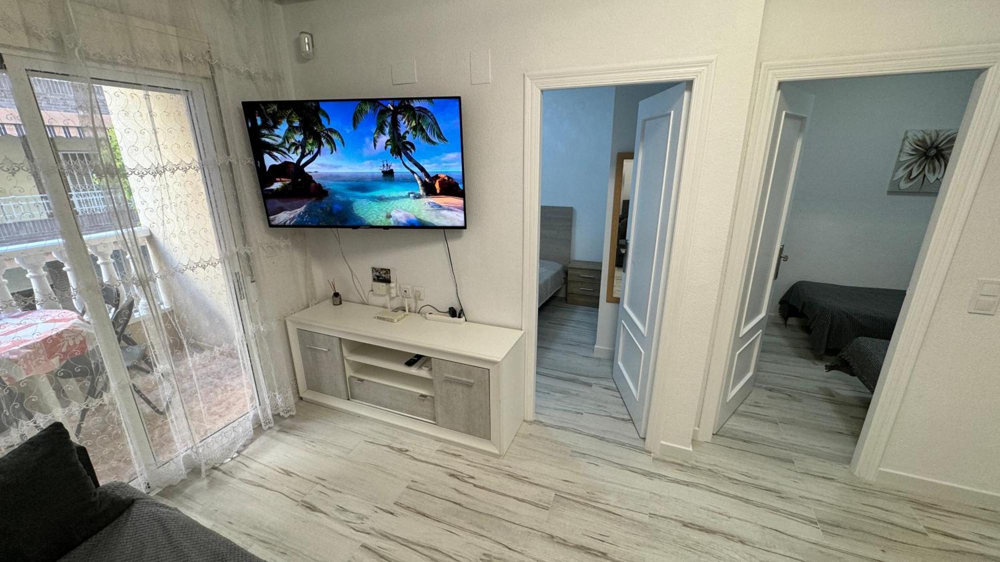 Playa Del Cura Apartment With 2 Bedrooms Торевьиа Экстерьер фото
